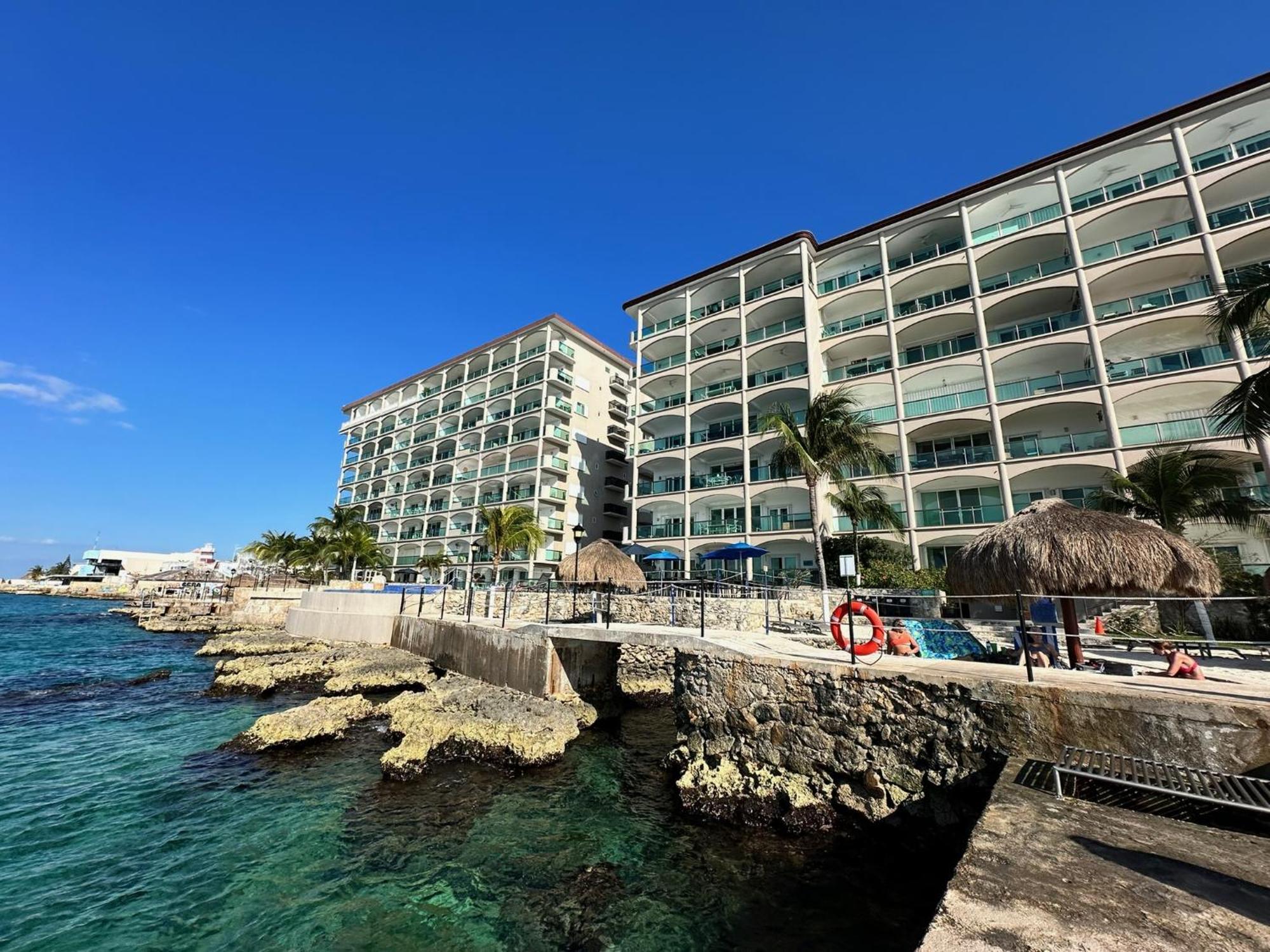 The Queen Of - Royal Vista - Caribbean Ocean View For Couples In Mind