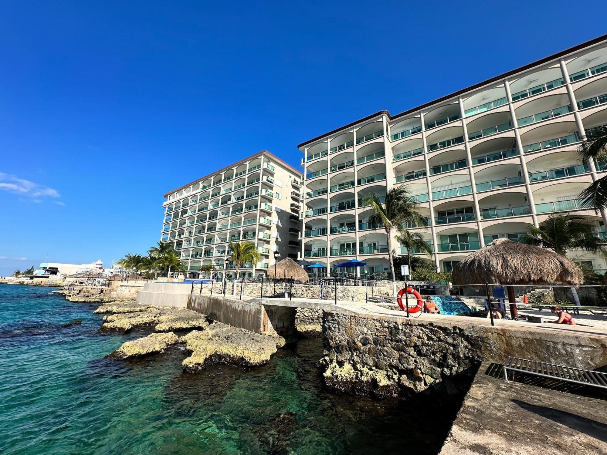 Apartment The Queen Of - Royal Vista - Caribbean Ocean View For Couples In Mind Cozumel