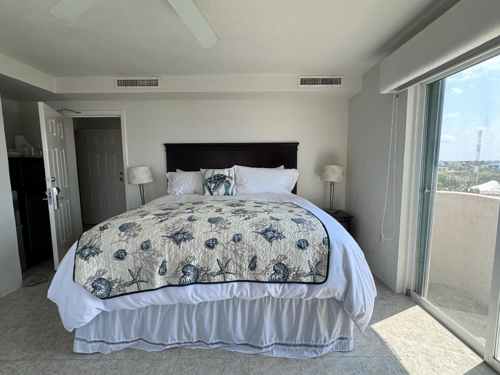 The Queen Of - Royal Vista - Caribbean Ocean View For Couples In Mind Cozumel